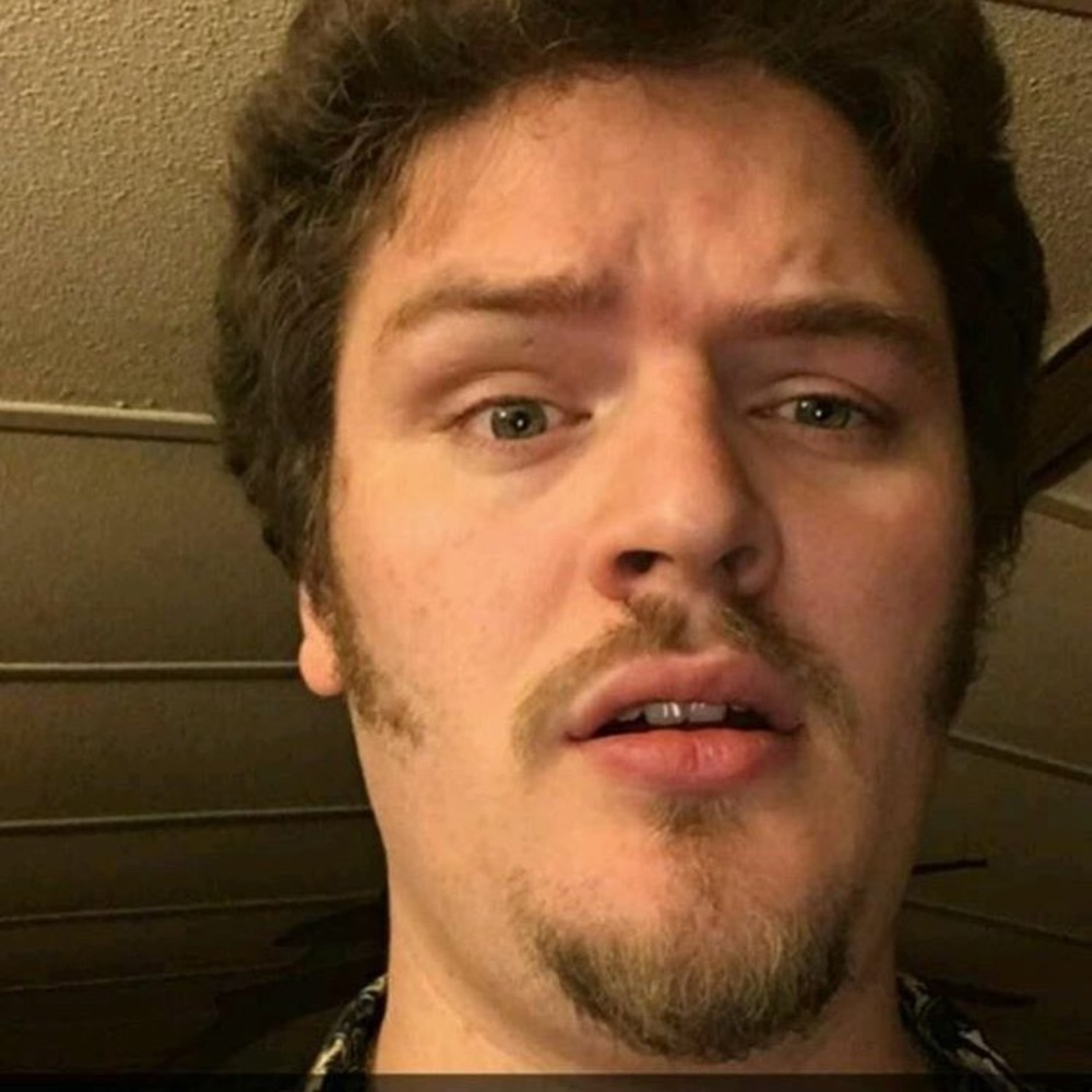 Meet your Posher, Bud